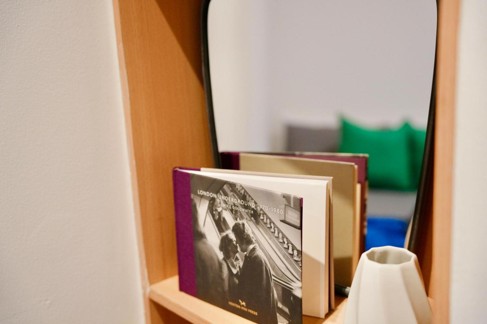The Chic Townhouse In Kings Cross!!! 3 Floors Lägenhet London Exteriör bild