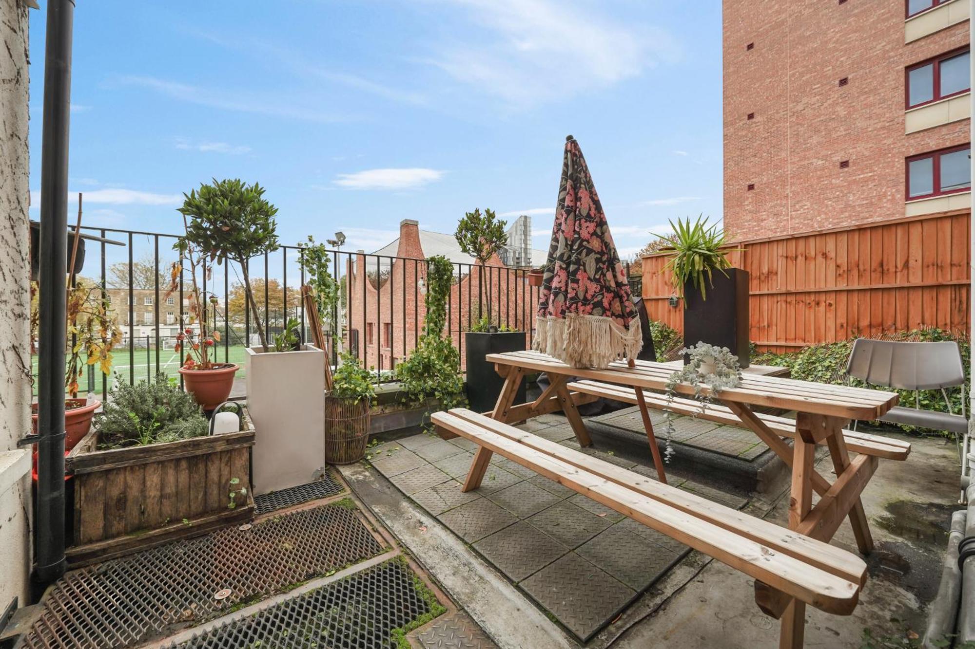 The Chic Townhouse In Kings Cross!!! 3 Floors Lägenhet London Exteriör bild