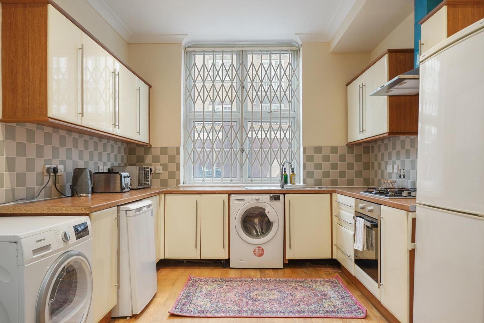 The Chic Townhouse In Kings Cross!!! 3 Floors Lägenhet London Exteriör bild